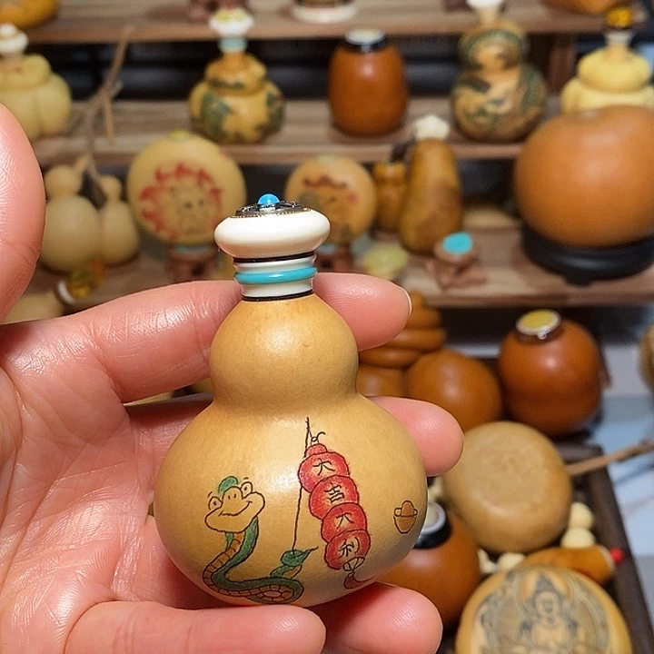 小蛇大吉大利葫芦