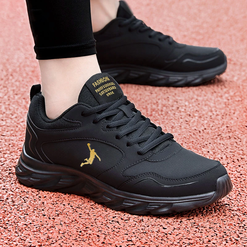 【专柜同款】秋季学生休闲鞋子轻便百搭低帮跑步运动鞋男