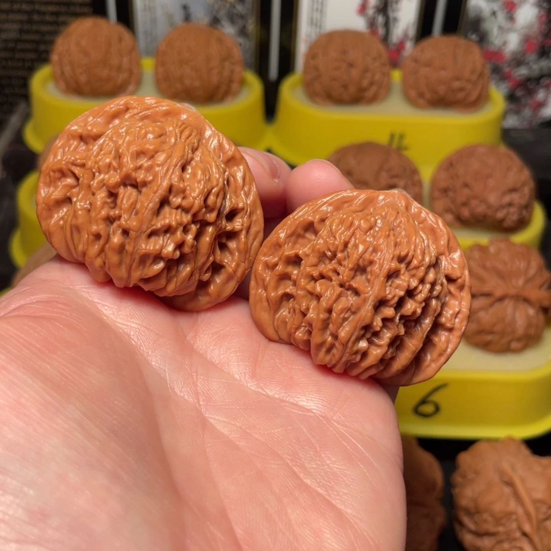 文玩核桃把件44尺四座楼核桃