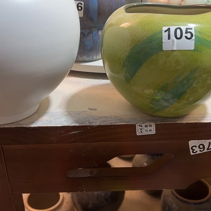 甲***院花瓶白泥摆件摆件。105