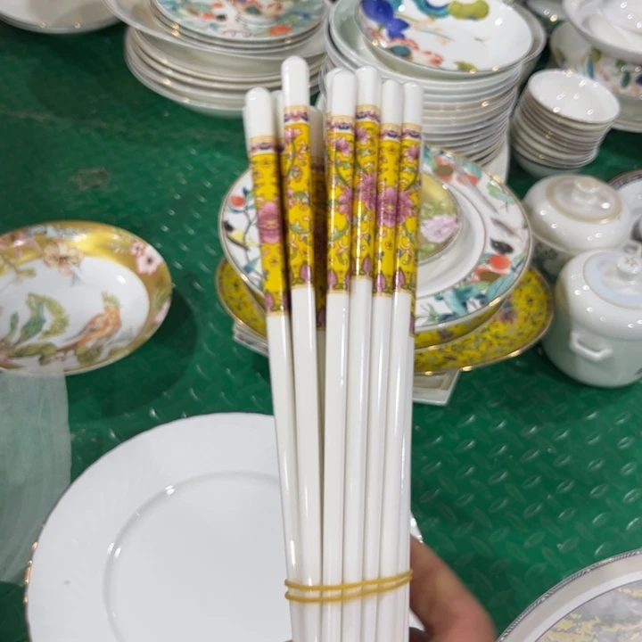 瓷片珐琅彩筷子十双