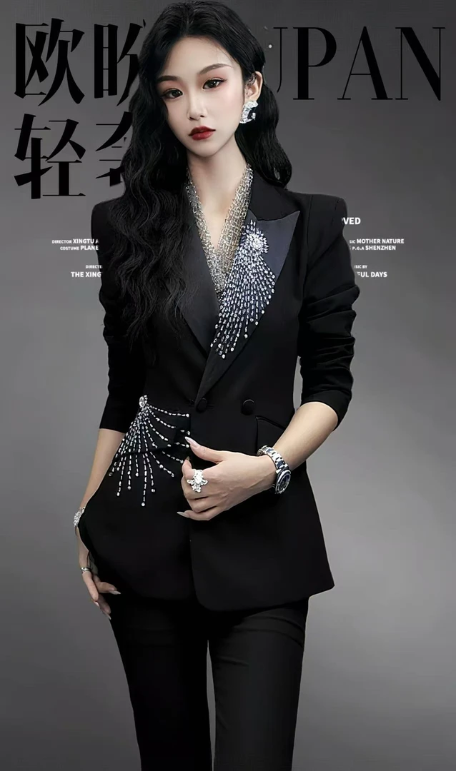 483高端职业装女总裁气质重工钉钻黑色收腰西装微喇裤两件套套装