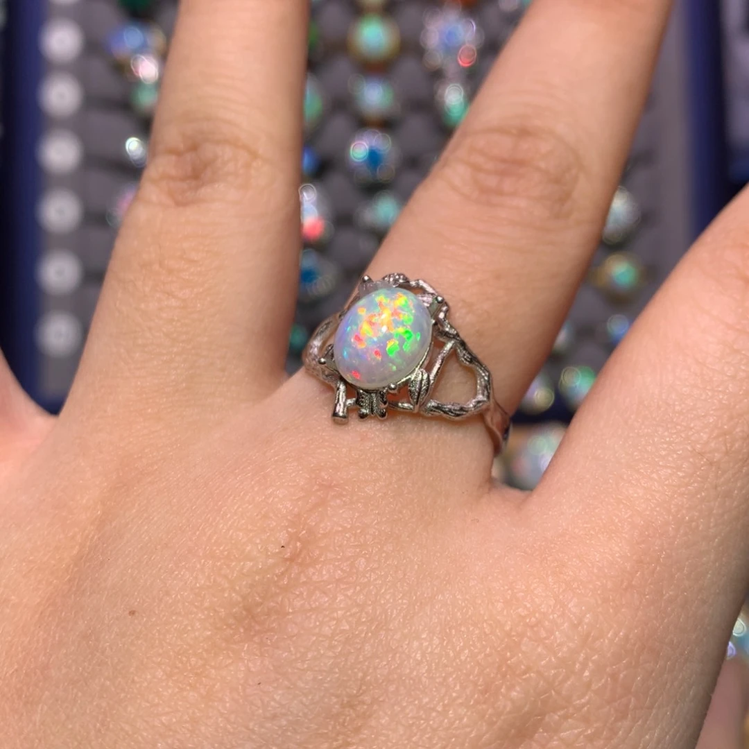 银S925镶嵌欧泊戒指