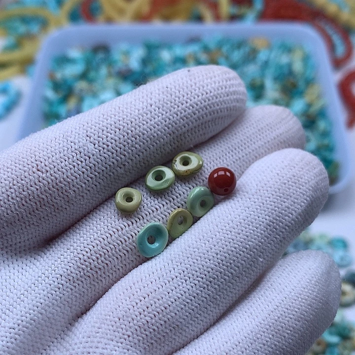 南红玛瑙未镶嵌珠宝奇石