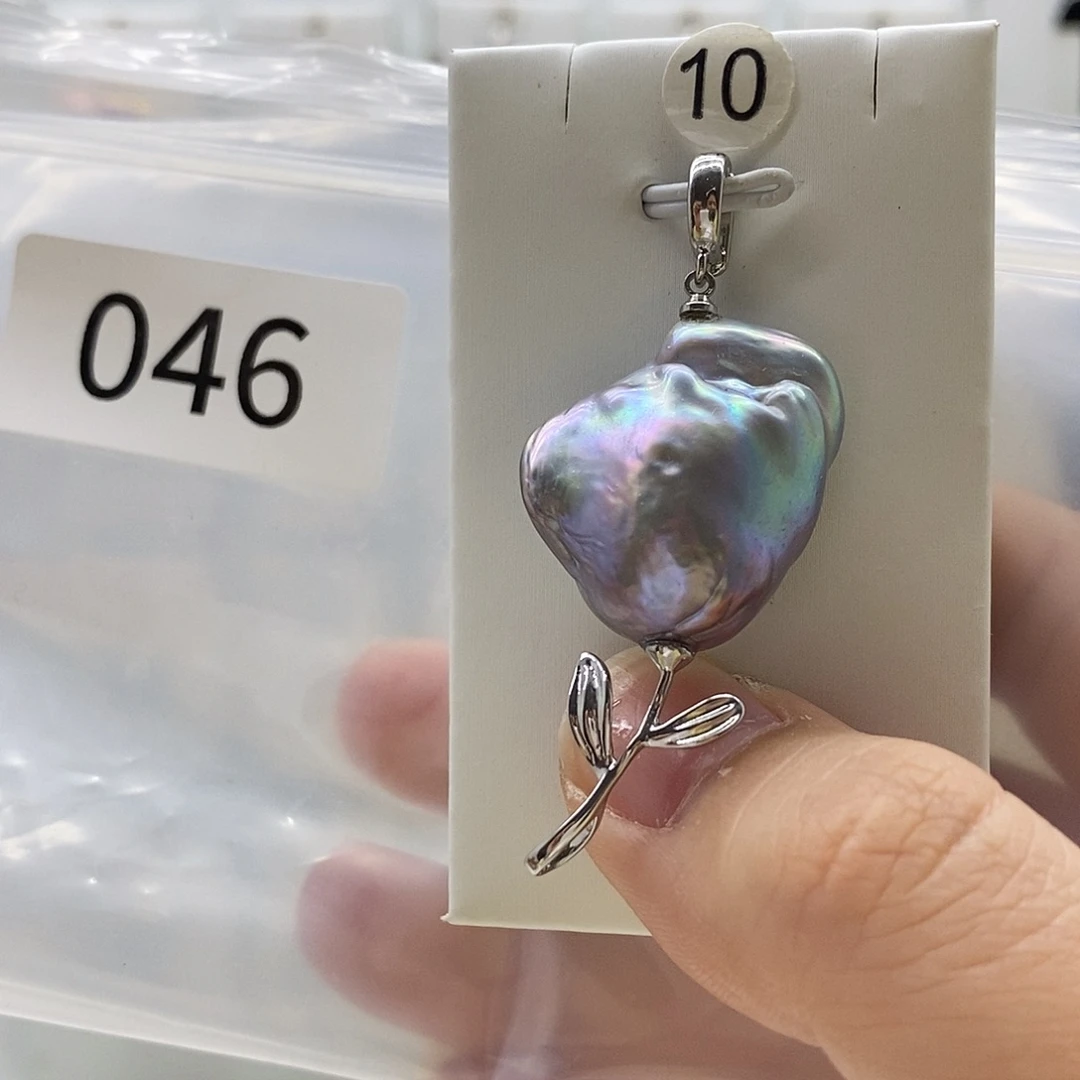 淡水珍珠合金颈饰