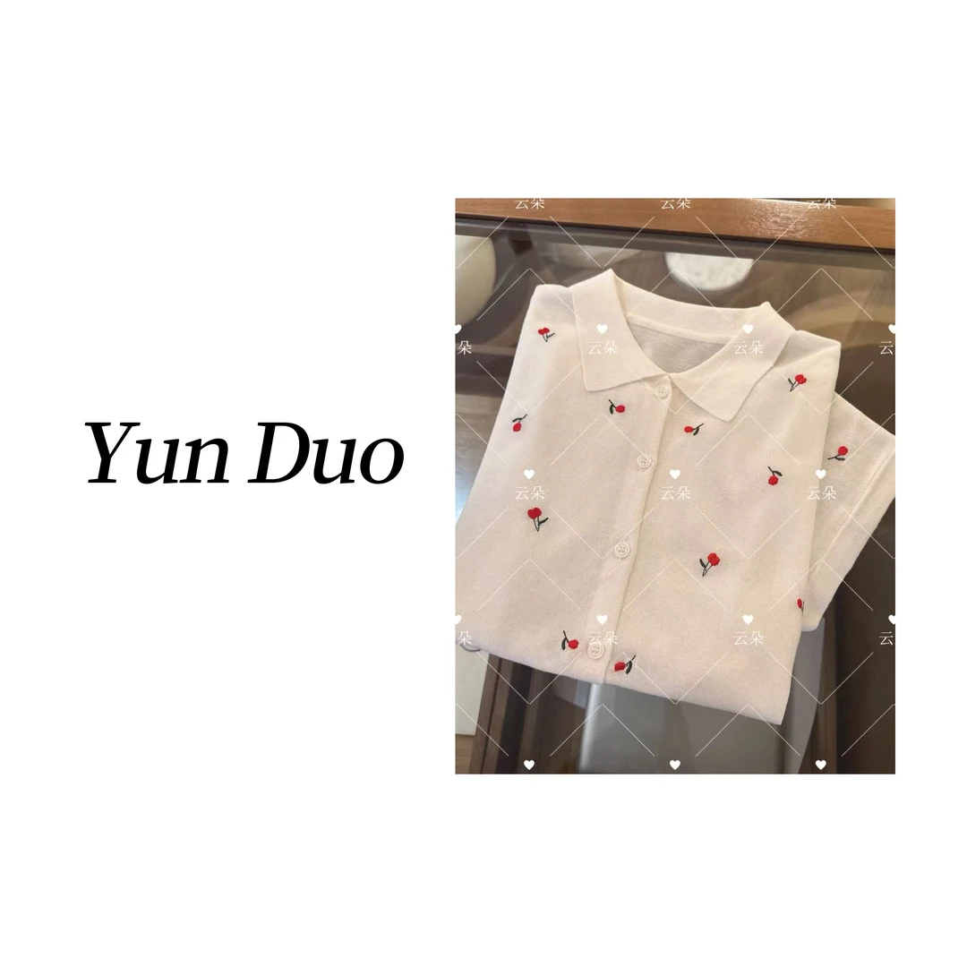 云朵定制【怦然心动】小樱桃刺绣翻领针织衫LD15