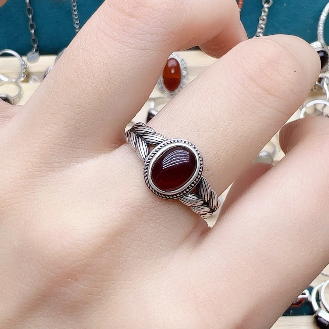 血珀戒指银S925镶嵌天然血珀