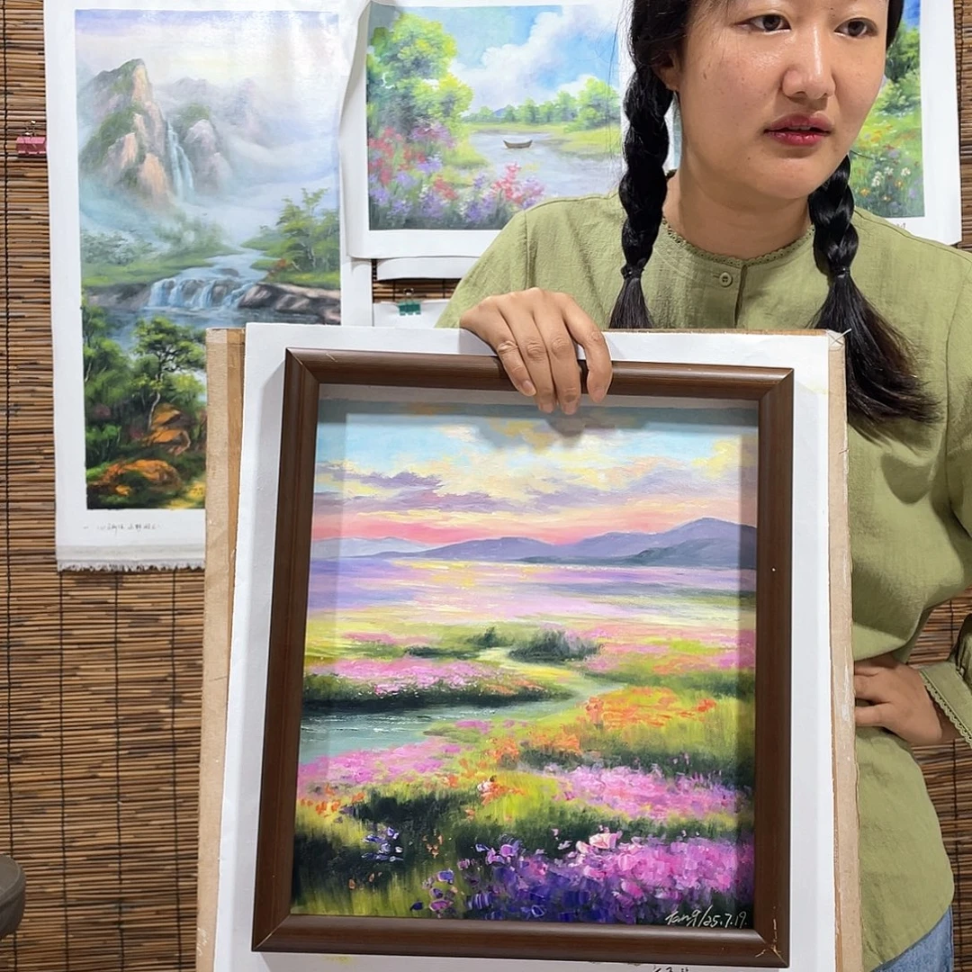 油画薇爽恭喜竞拍成功