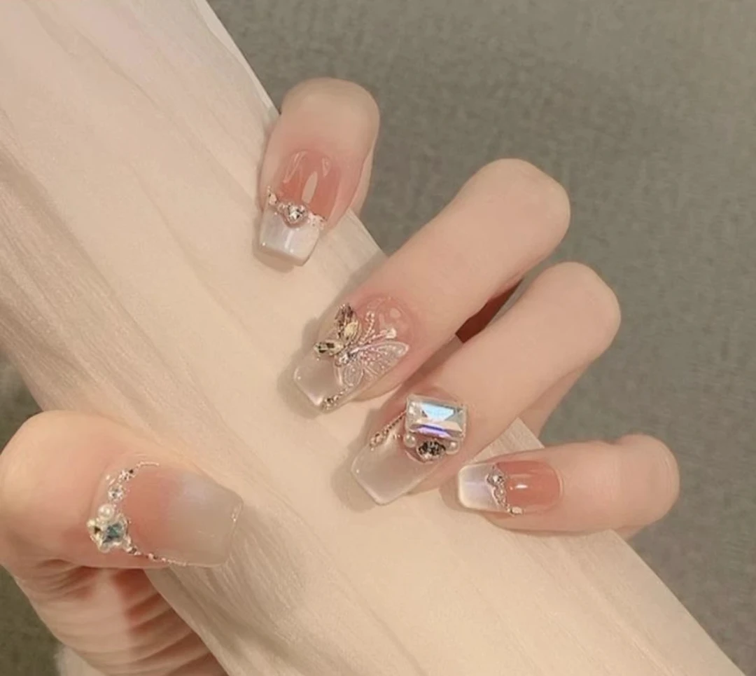 【雾见南山】纯手工穿戴甲猫眼轻奢气质流行纯欲款穿戴式美甲贴10片