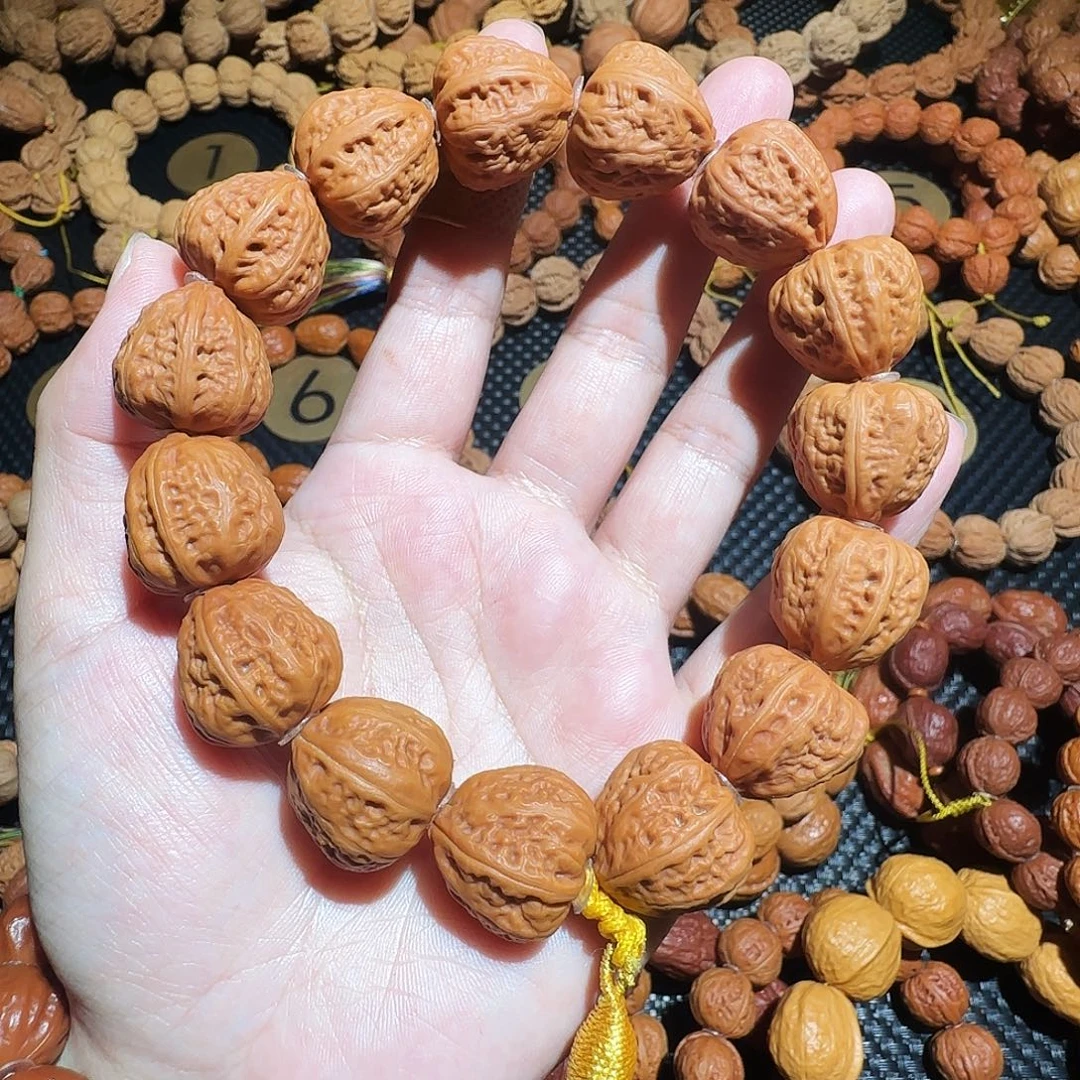 文玩核桃吊坠三角佛肚京八棱