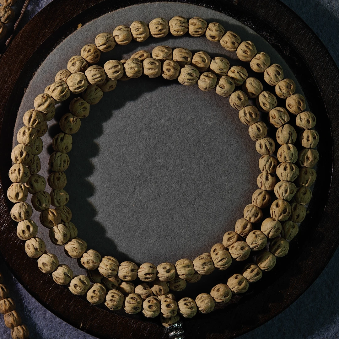 “大傩”鬼脸，热振百香籽108籽（12备用），白牙油皮，