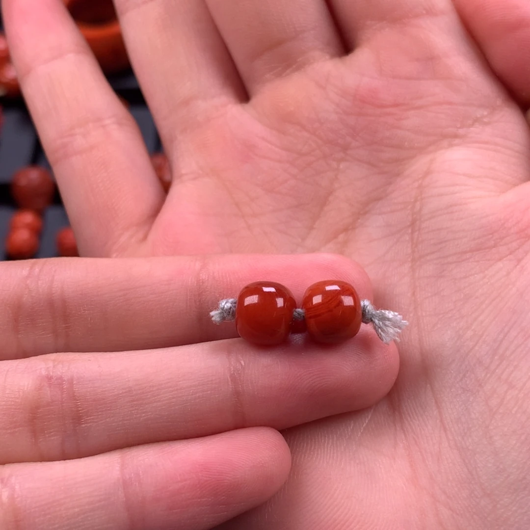 未镶嵌老型对珠8mm南红玛瑙