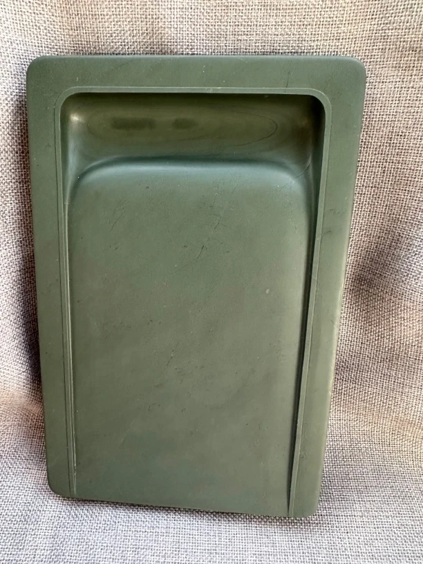 甘肃洮砚砚台墨砚台石头老坑无纹砚背天然花纹，尺寸21/13.8/2.8