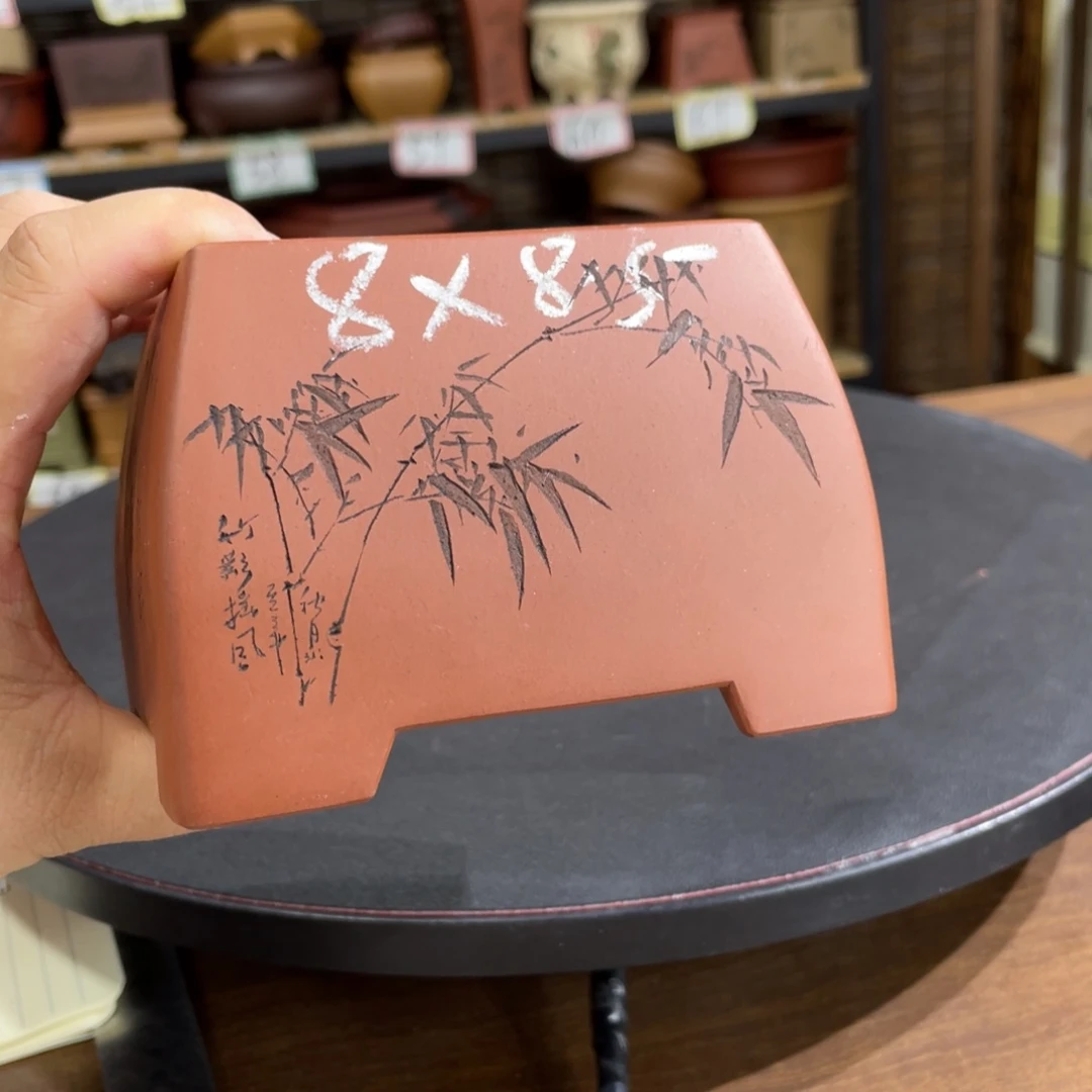 紫砂花盆紫砂花盆在这里