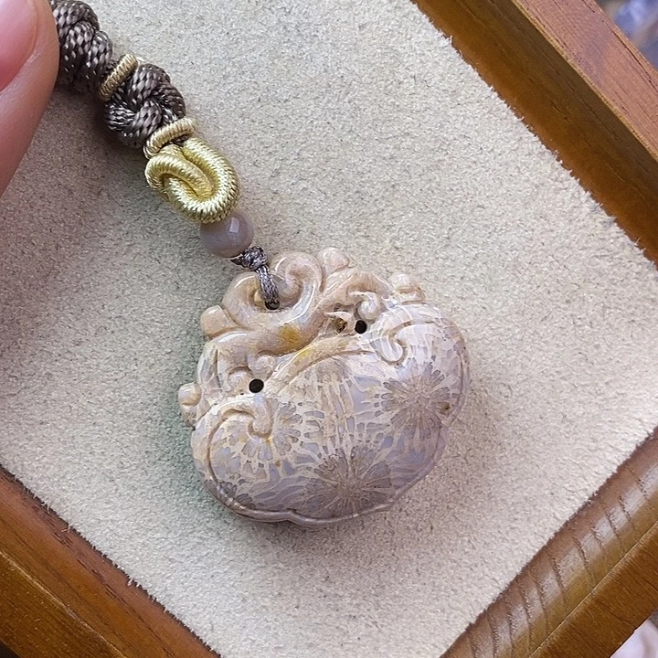 硅化玉吊坠(不含链)未镶嵌
