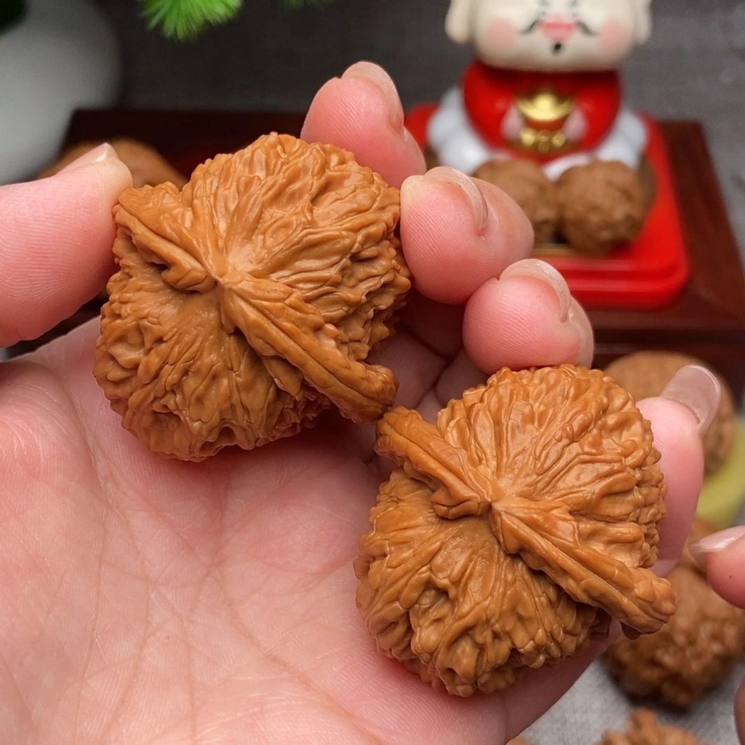 文玩核桃把件42全品绝配白狮子