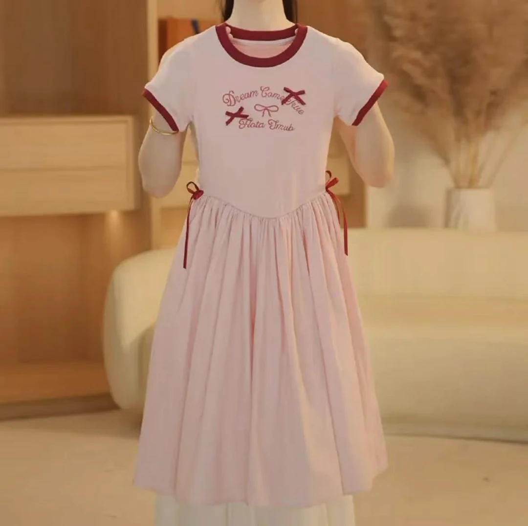 女童连衣裙夏装2025新款儿童中大童网红洋气夏款显瘦修身裙子