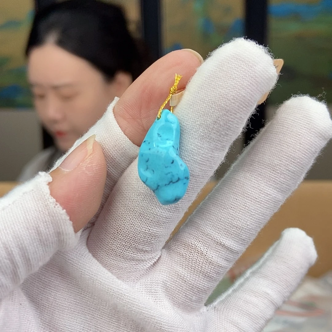 未镶嵌绿松石珠宝奇石