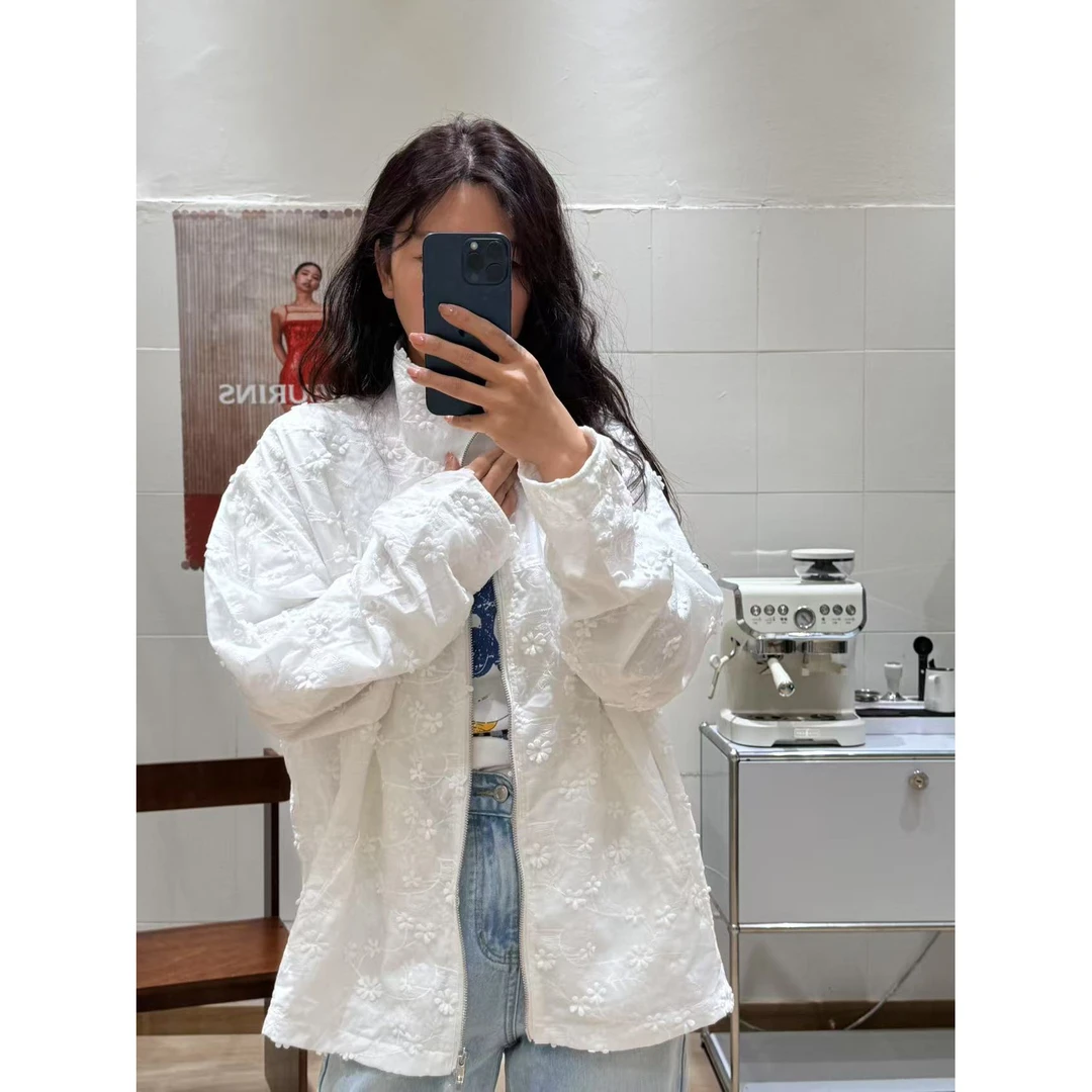 路一.韩国 Seoul代购 excuse 立体花朵外套 CW25301