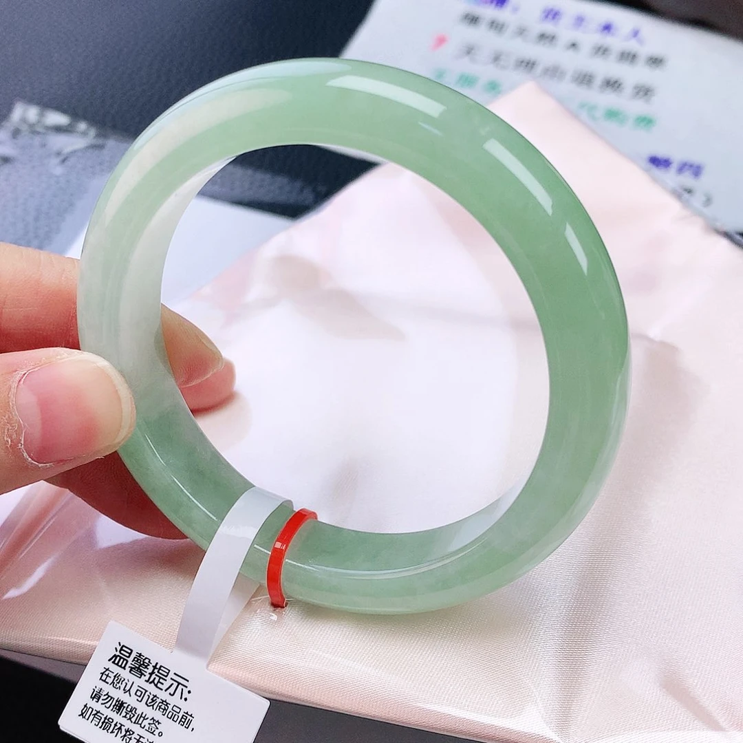未镶嵌手镯翡翠55圈