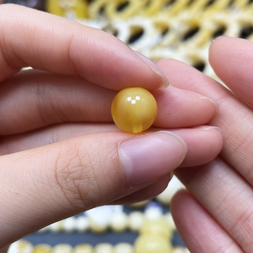 未镶嵌蜜蜡裸石圆珠11.3mm瑕