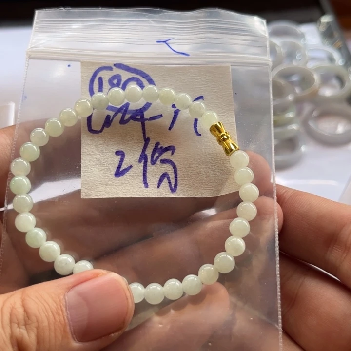 定制翡翠未镶嵌明天