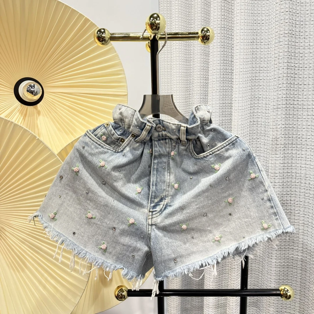 95新 MIU MIU/缪缪 miumiu 缪缪花朵水钻牛仔短裤 165/62A