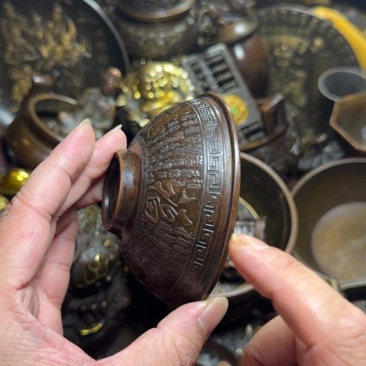 铜器摆件收收藏藏