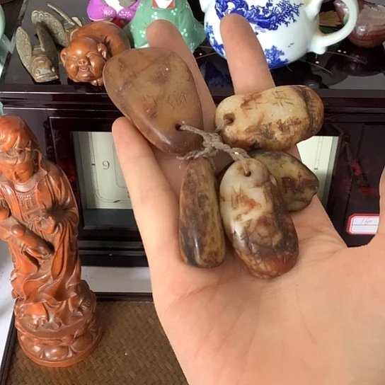 基哥日瓷中古百货