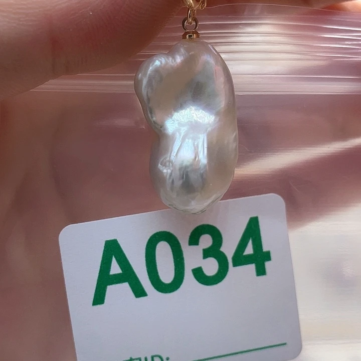未镶嵌天然珍珠。  漏 漏 漏淡水珍珠