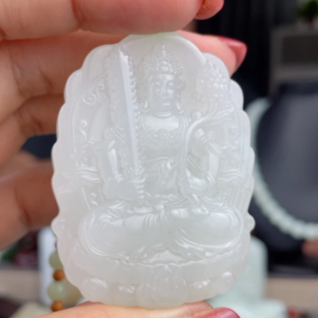 【闪购商品】颈饰未镶嵌和田玉