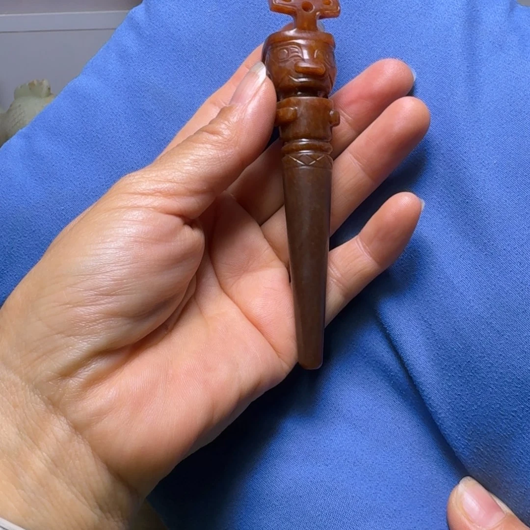 六***顺和田玉（糖玉）未镶嵌颈饰