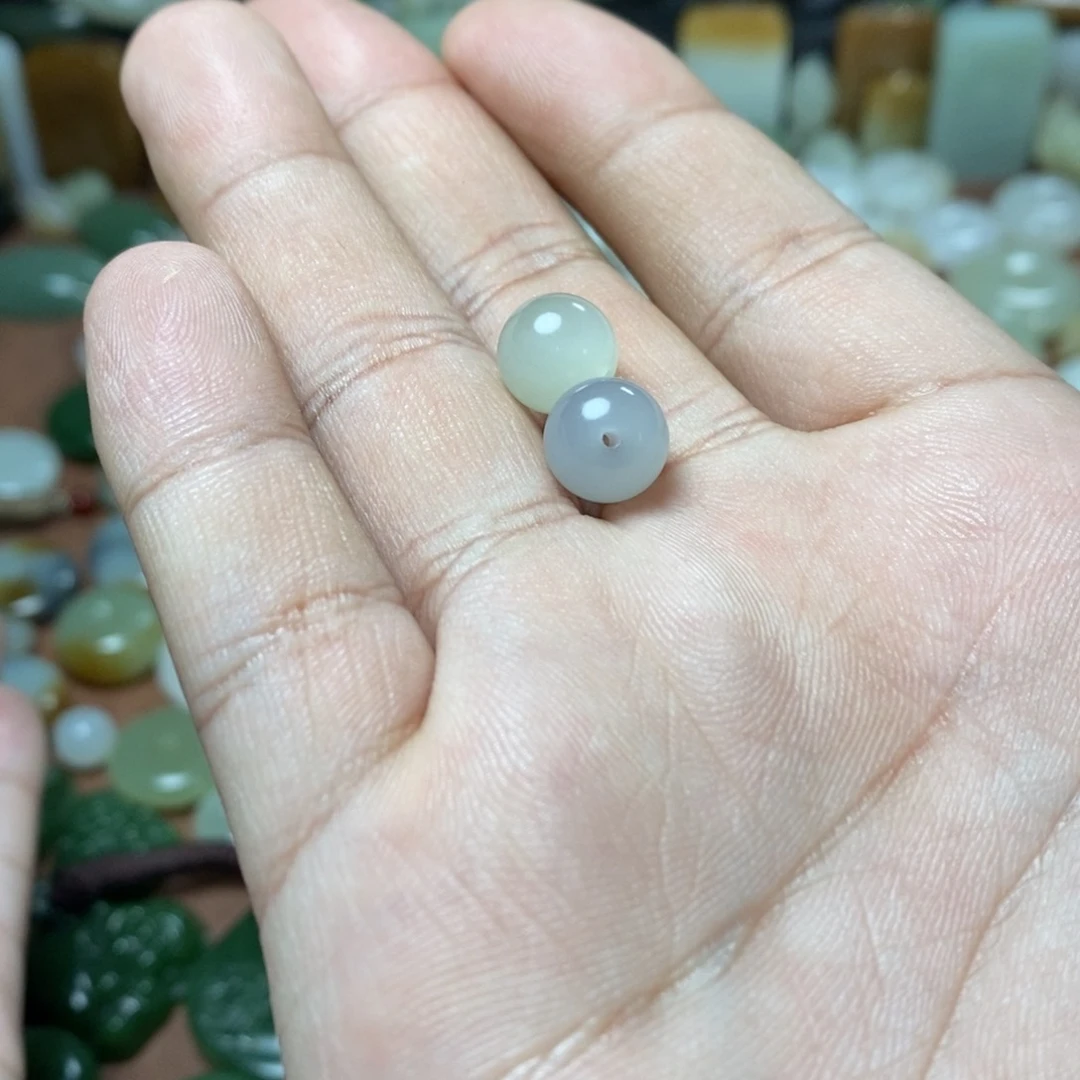 和田玉吊坠(不含链)未镶嵌咩*