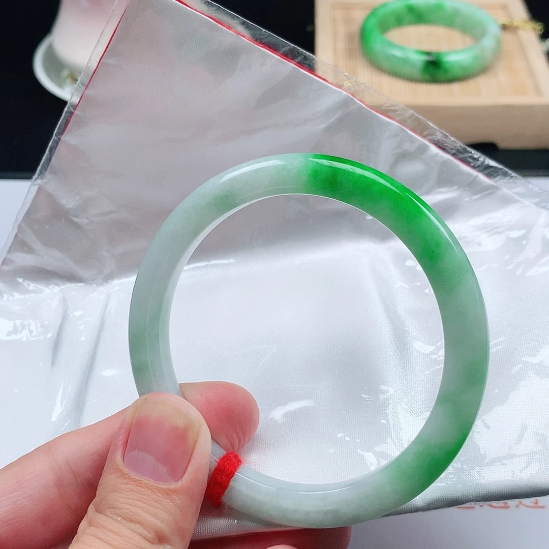 翡翠未镶嵌手镯翡翠1901