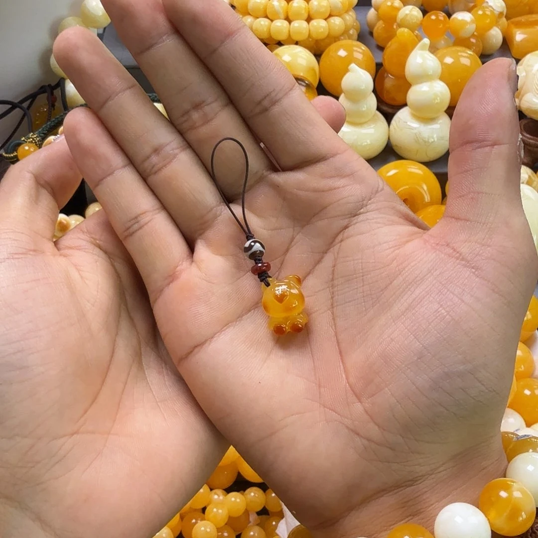 蜜蜡珠宝奇石未镶嵌