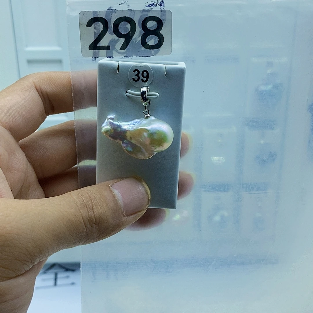 合金淡水珍珠颈饰