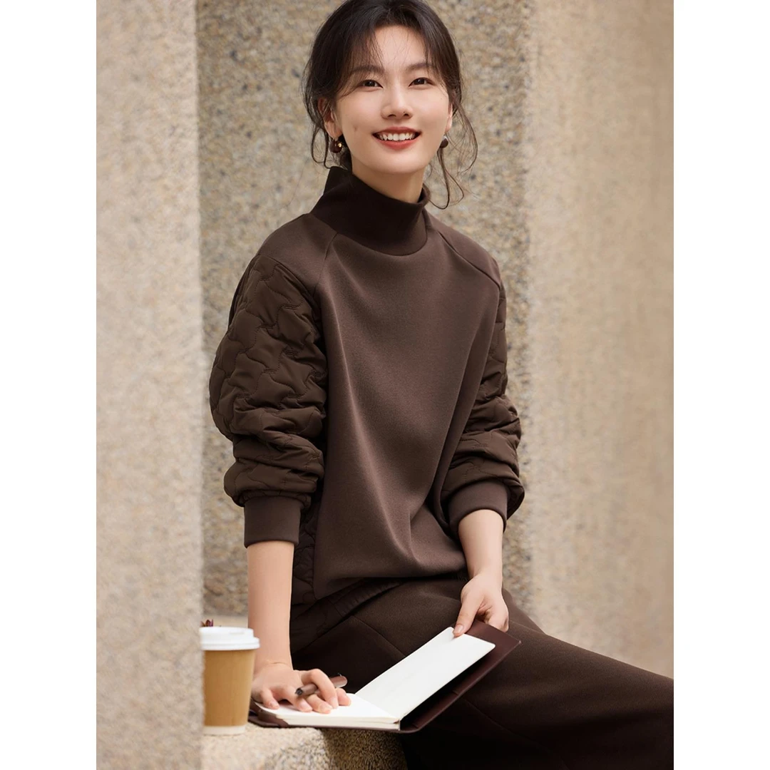 简约休闲拼接绗棉肌理卫衣女装冬季新款气质时尚咖色中领正肩上衣