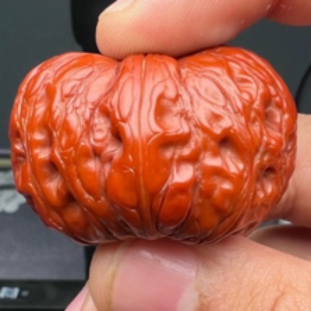 文玩核桃回血做旧老核桃