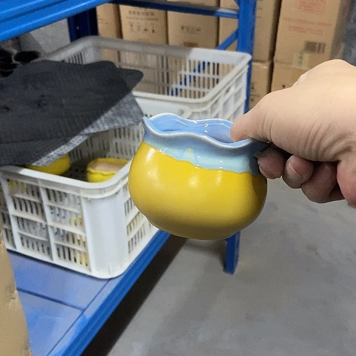 花盆单场满9.9发货7.5*6.5