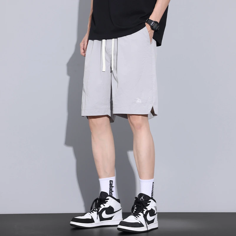 Kuvine夏季冰丝凉感短裤2025新款宽松冲锋休闲裤户外五分裤男款潮