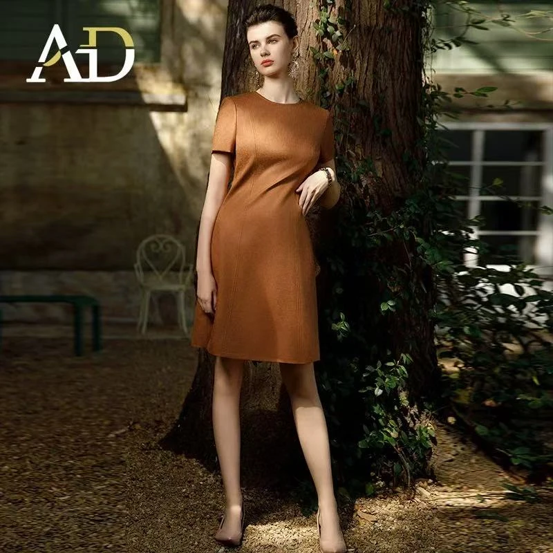 YJ【栀夏】2025夏季新款短袖纯色连衣裙显瘦简约气质时尚Q1061-K