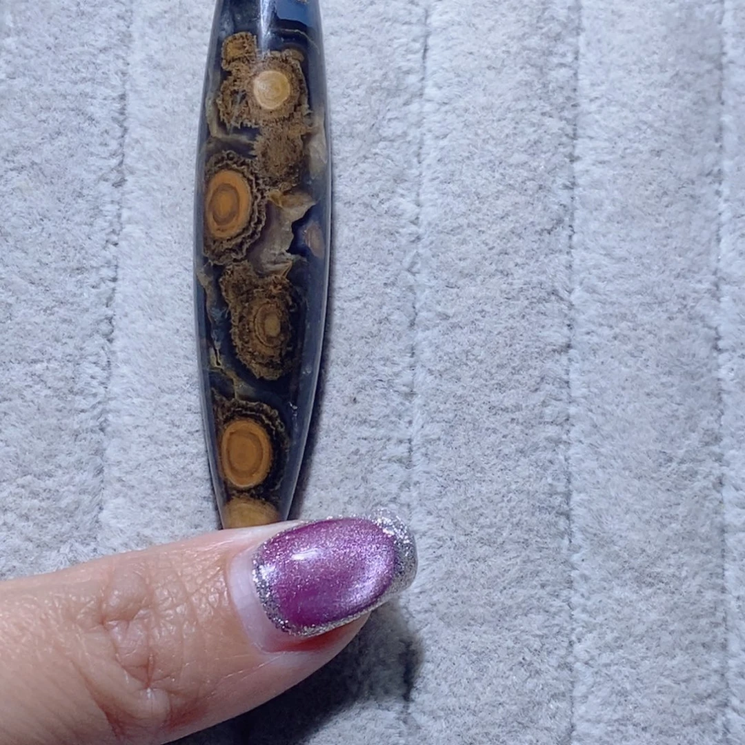 挣***酒玛瑙/玉髓未镶嵌颈饰