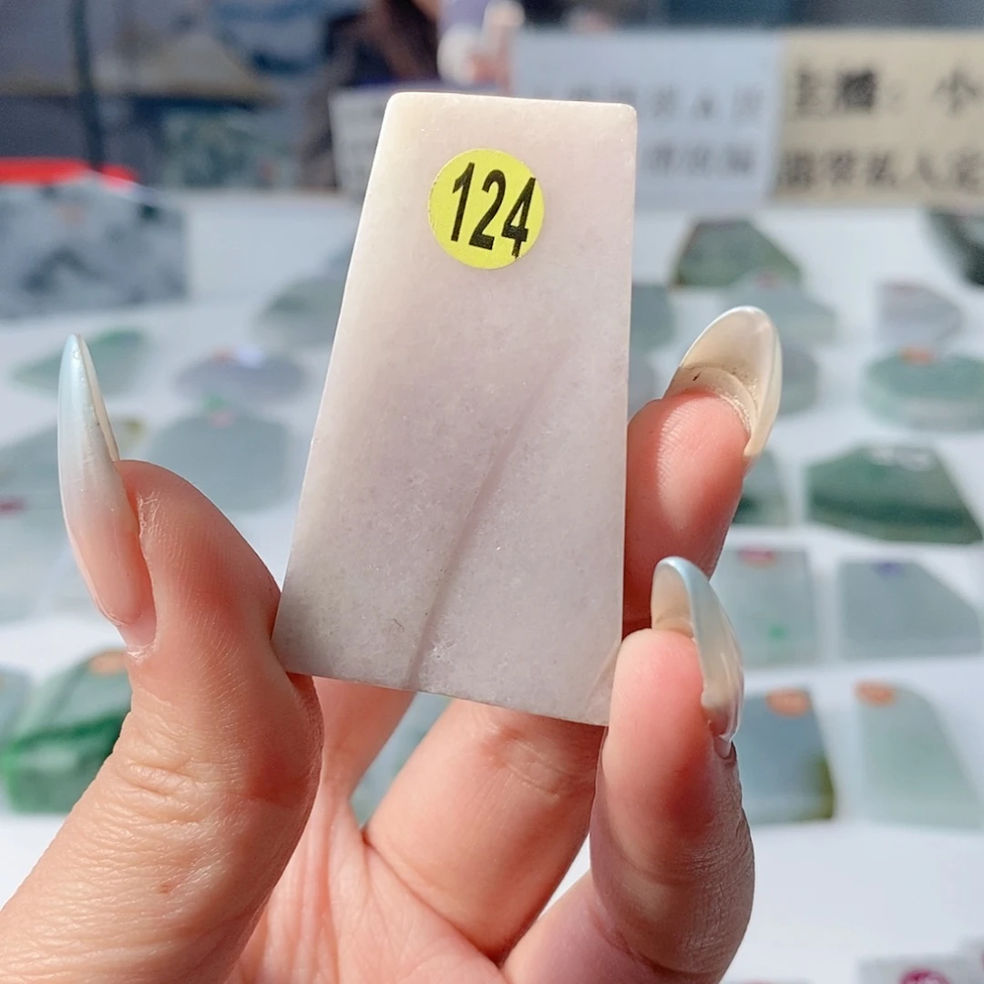 定制翡翠未镶嵌福利款天然翡翠A货包工包料包设计