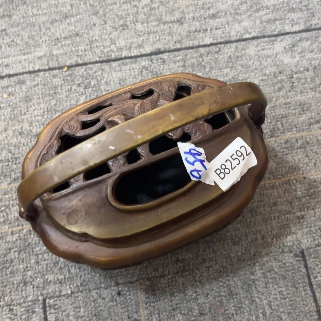 武***刀非常喜欢这个瓷器