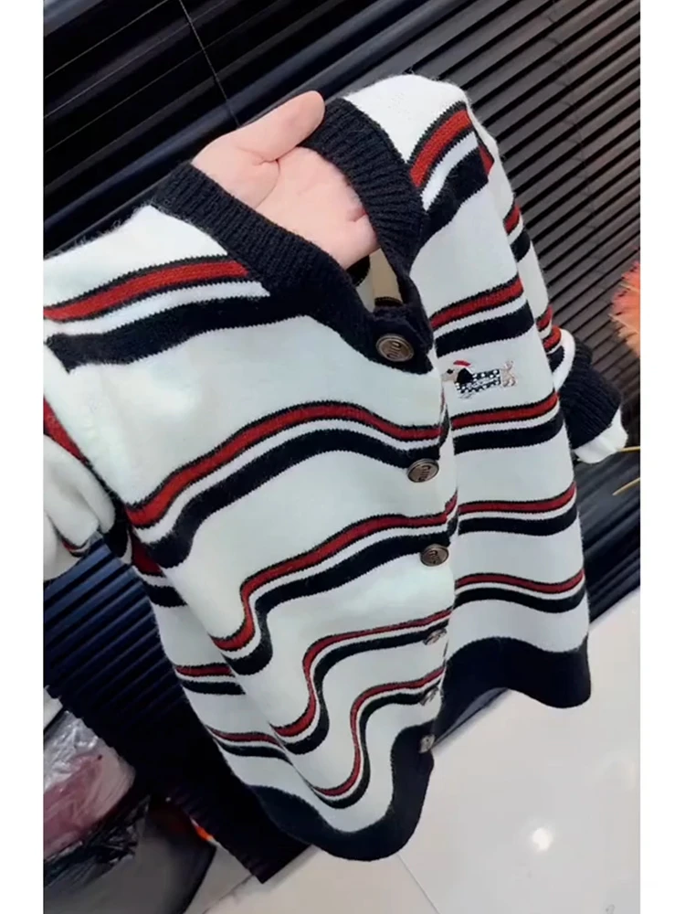欧货条纹拼色针织开衫女2025秋季新款百搭小众小狗刺绣高级感毛衣