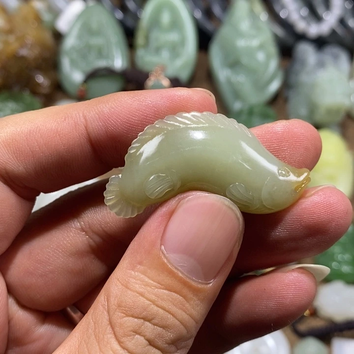 和田玉（糖玉）未镶嵌车挂