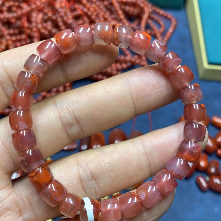 南红玛瑙手串未镶嵌8m m