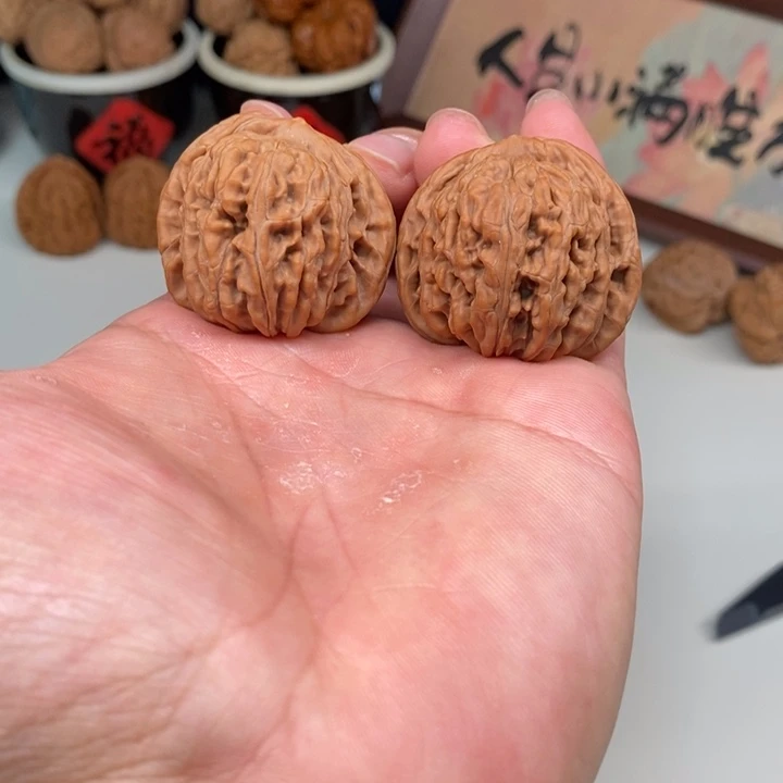 文玩核桃把件四座楼38+