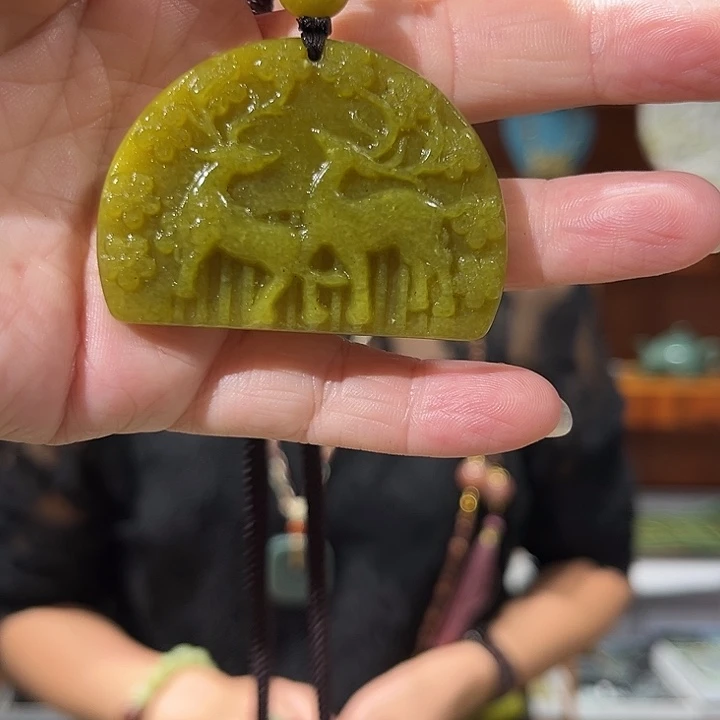 未镶嵌岫玉毛衣链