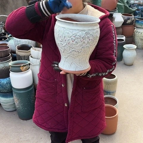 口20高25瑕疵底裂盆子